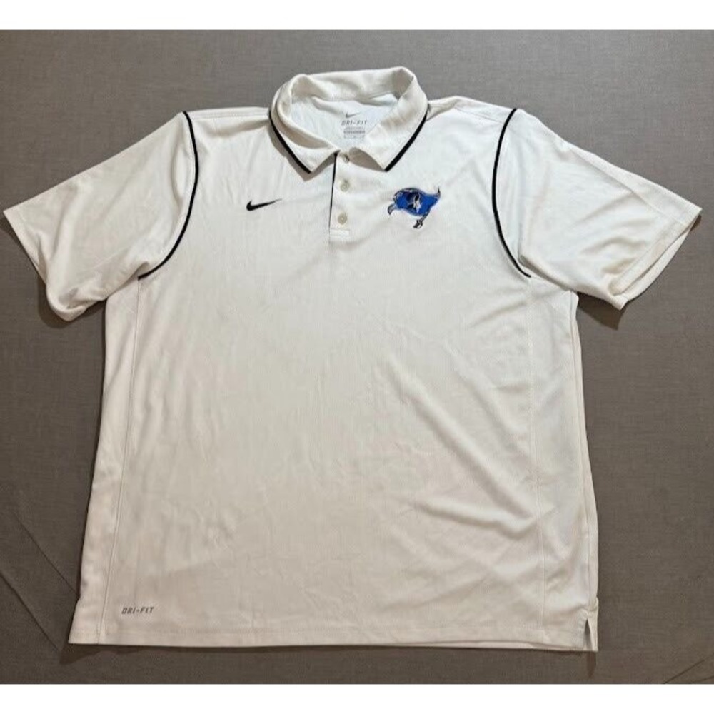 Vintage Tampa Bay Buccaneers Nike Polo Shirt Adult XL White Short Sleeve.